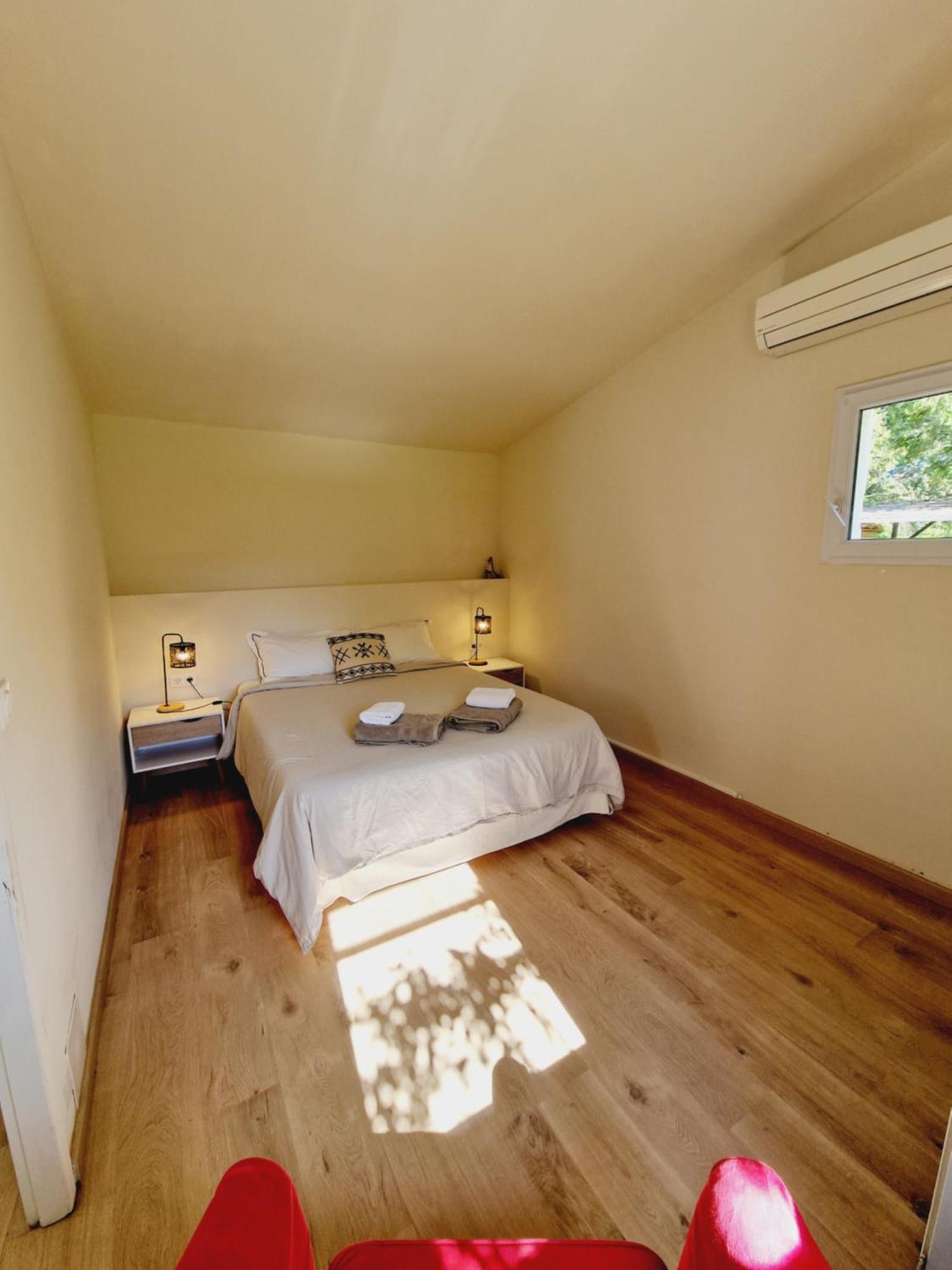Mas Du Rollier Chambres D'Hotes Eygalières Exteriör bild