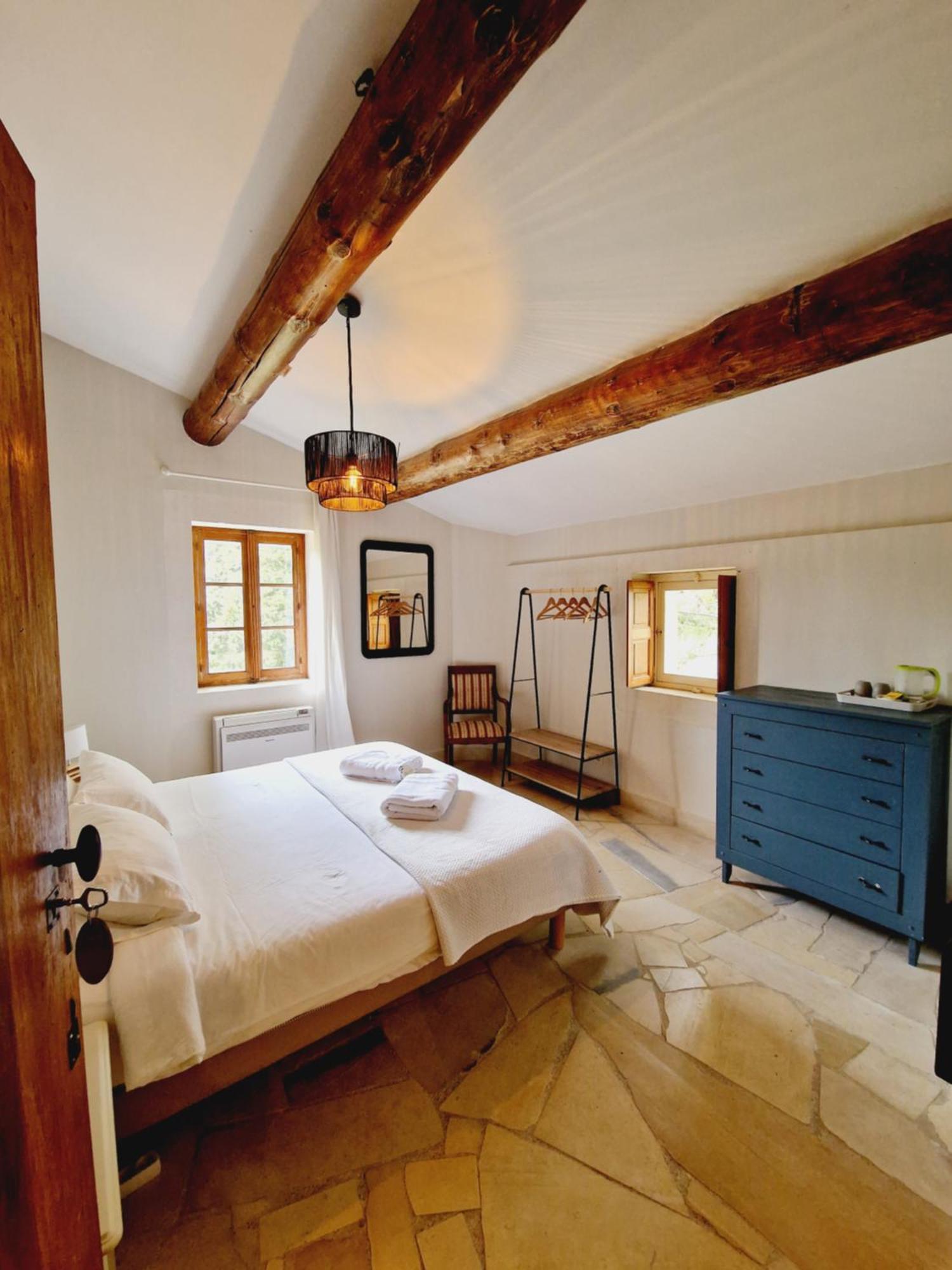Mas Du Rollier Chambres D'Hotes Eygalières Exteriör bild
